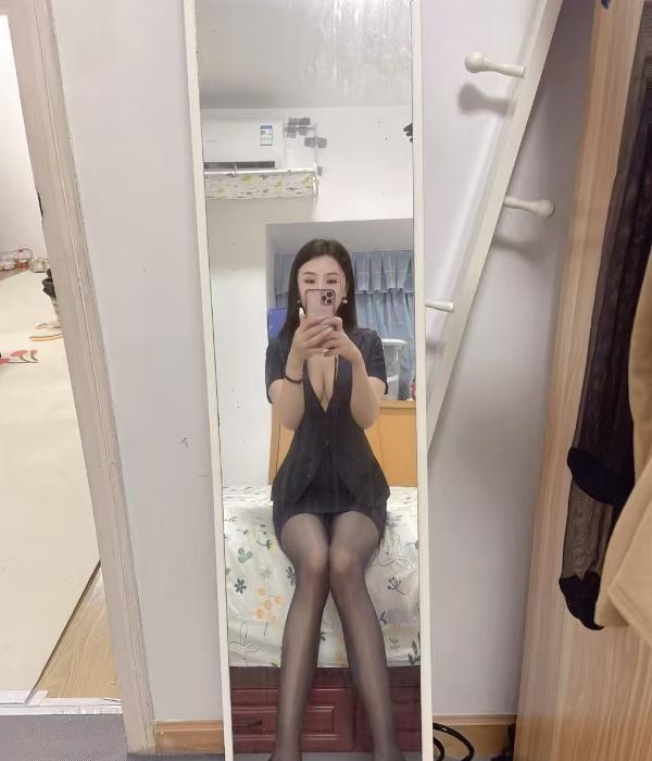 骚丝女神小雅-买色网