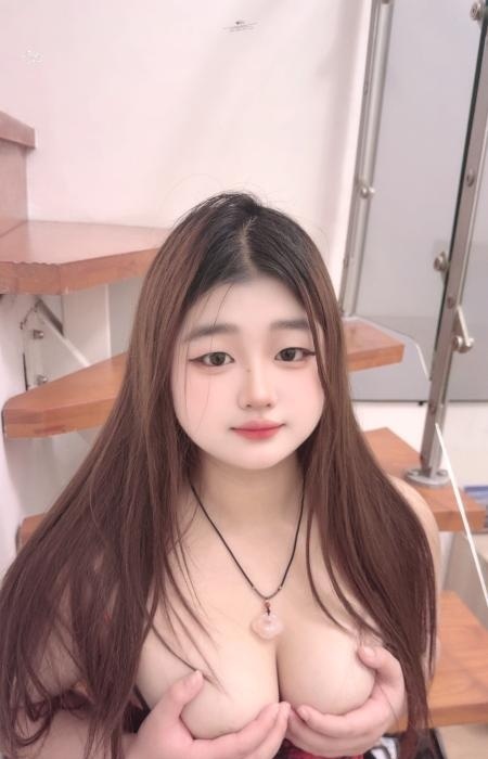 大胸器肉肉小嫩妹-买色网