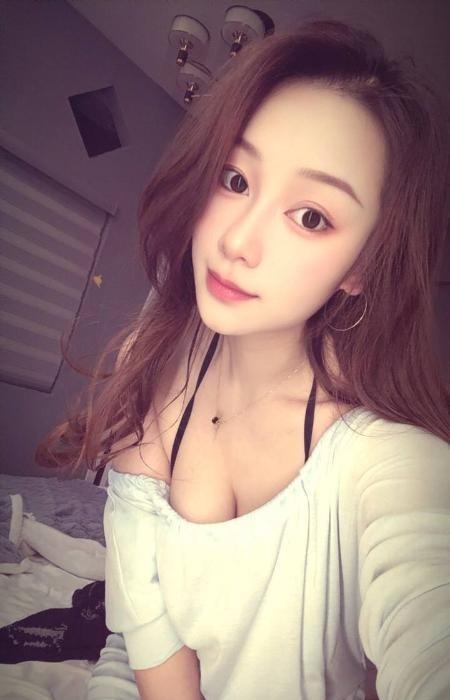 思明美乳骚货曦曦-买色网