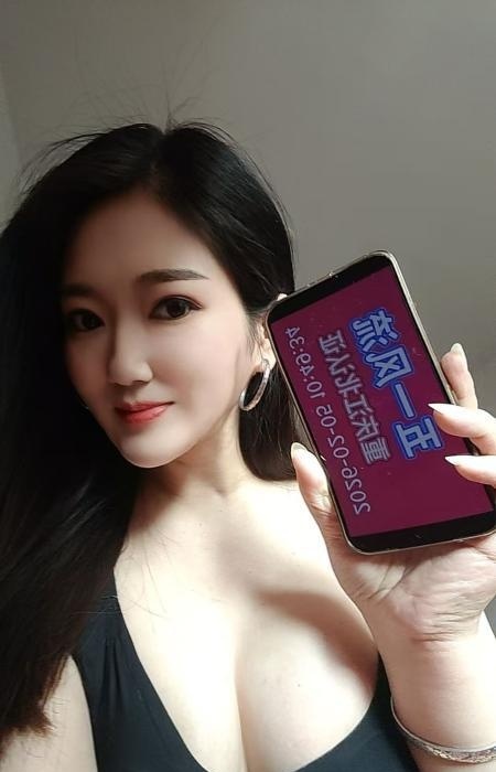 苗条紧逼大奶小骚妹-买色网