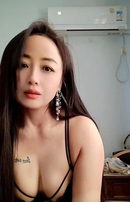 光谷美韵少妇佳佳-买色网