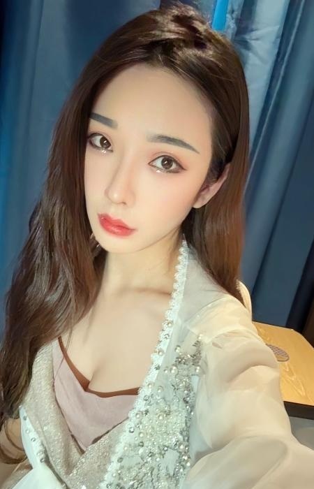 娇小型骚女泡泡-买色网