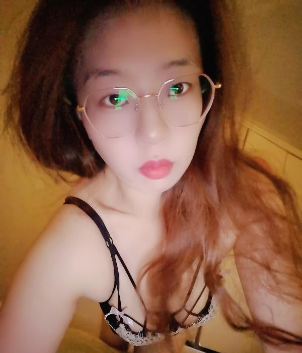 御姐鱼儿腿长服务好-买色网