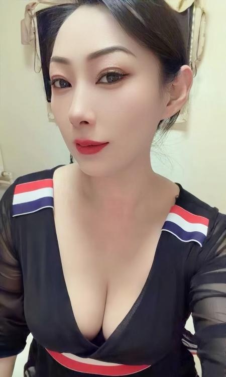 居家服务系骚姐姐-51