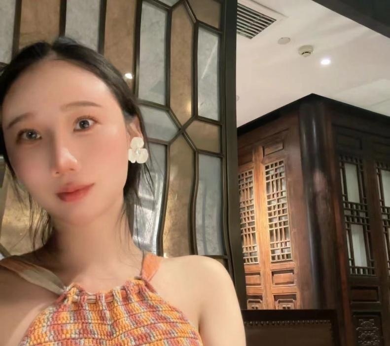 瑶海小美女-买色网