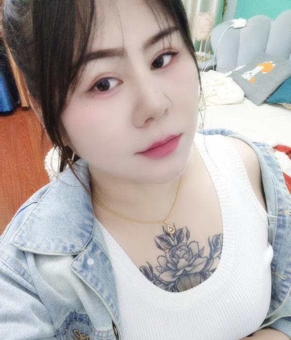 包河三通大胸女-买色网