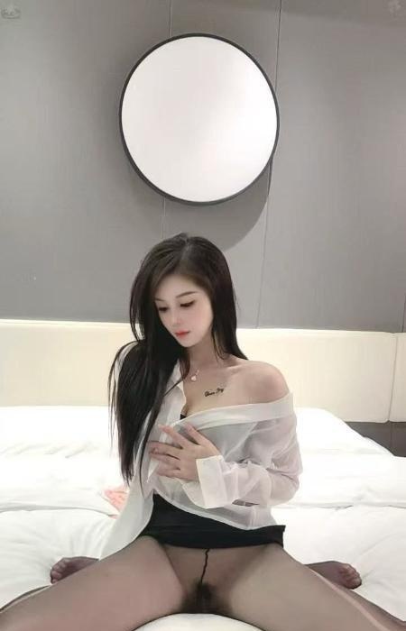 风骚美腿御姐青柠-买色网
