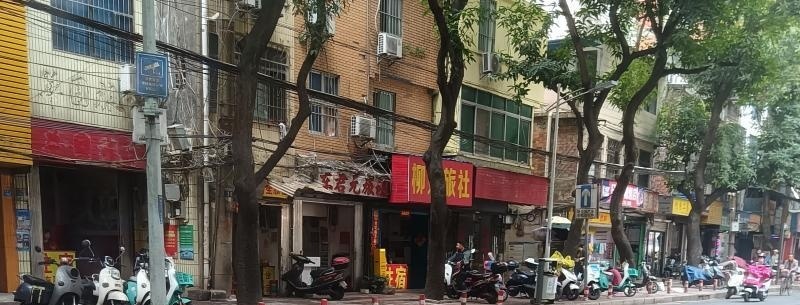 火车站附近泄火小巷-51