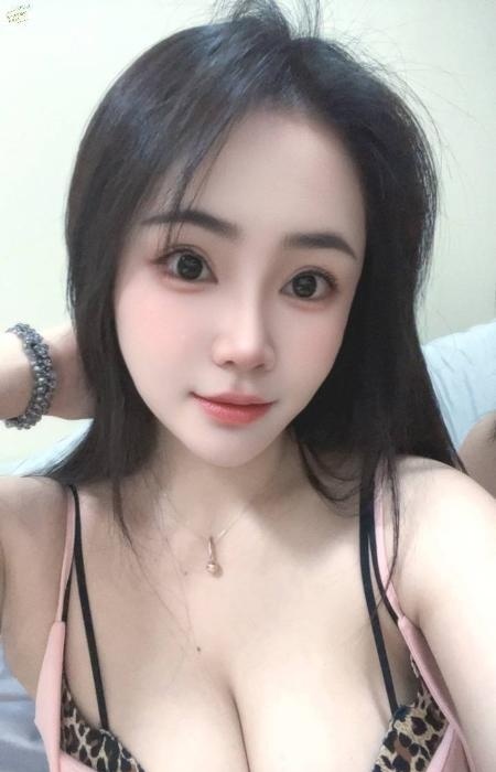 肉感巨乳可乐-买色网