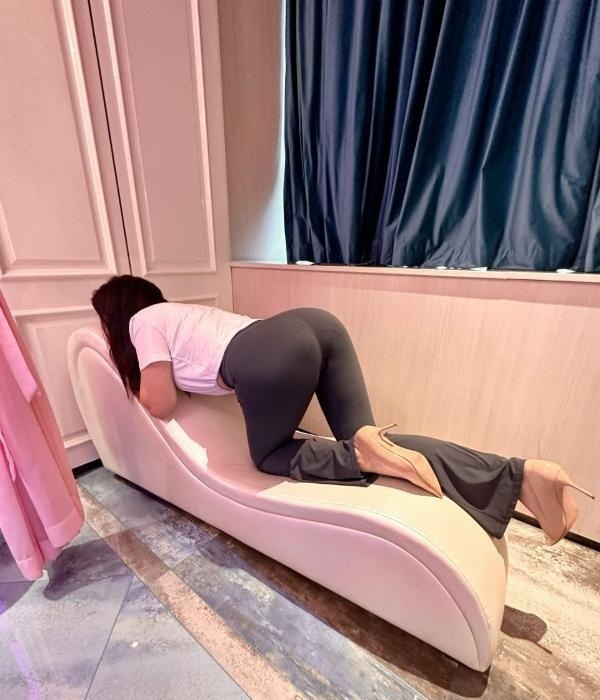 成都源梦女王-买色网