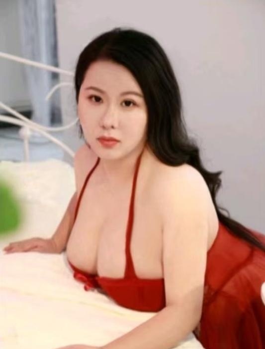 出差广州干巨乳熟女-买色网
