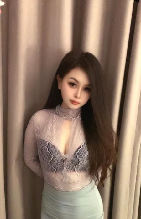 文文终于回来了-买色网