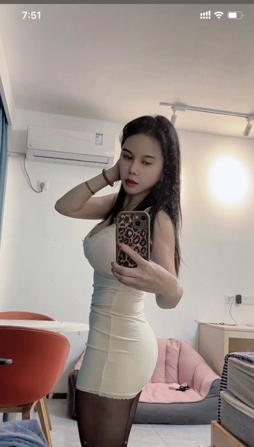 佛山舌吻丰满妹子-51
