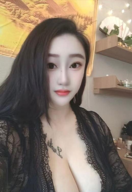体验潮喷骚妖精-买色网