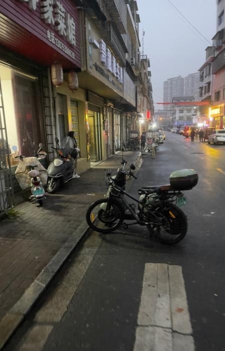 益阳站街-51