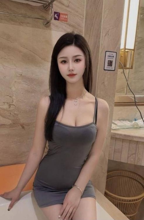清纯白嫩大长腿女神-买色网