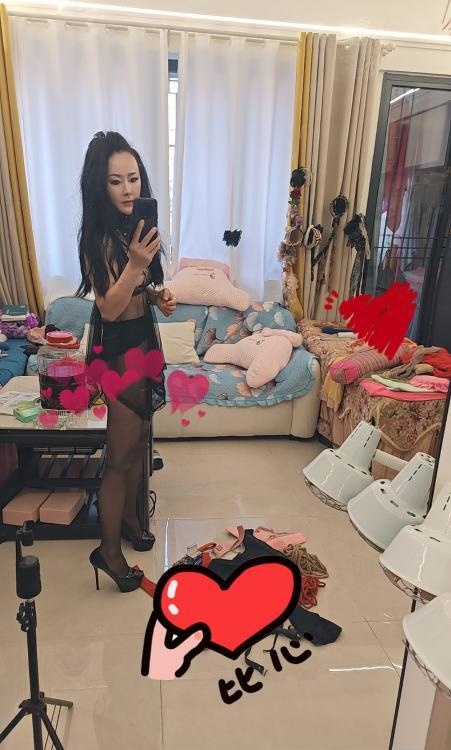 可角色扮演SM骚货-买色网