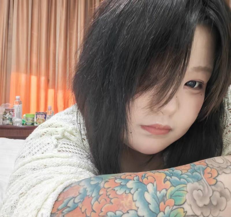 精神小妹-买色网