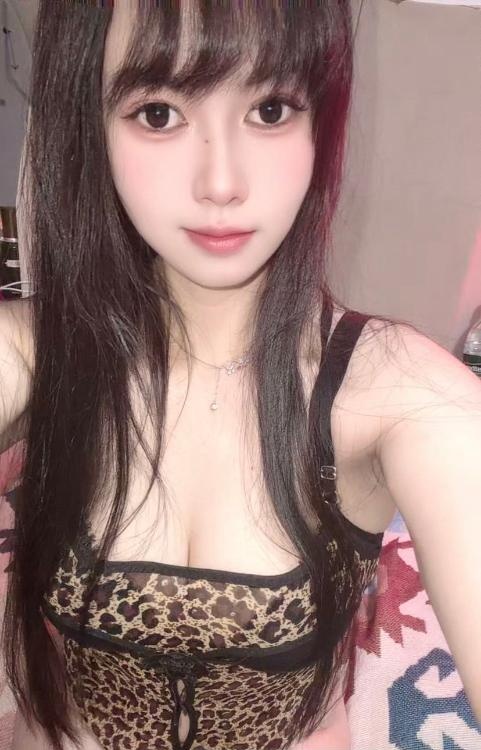 豹纹大胸甜甜-买色网