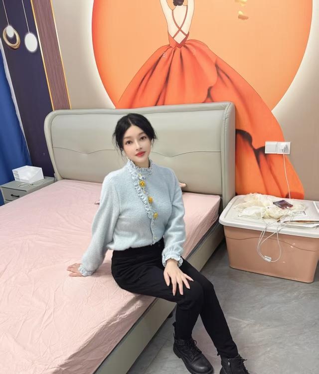 会叫春骚B少妇-买色网
