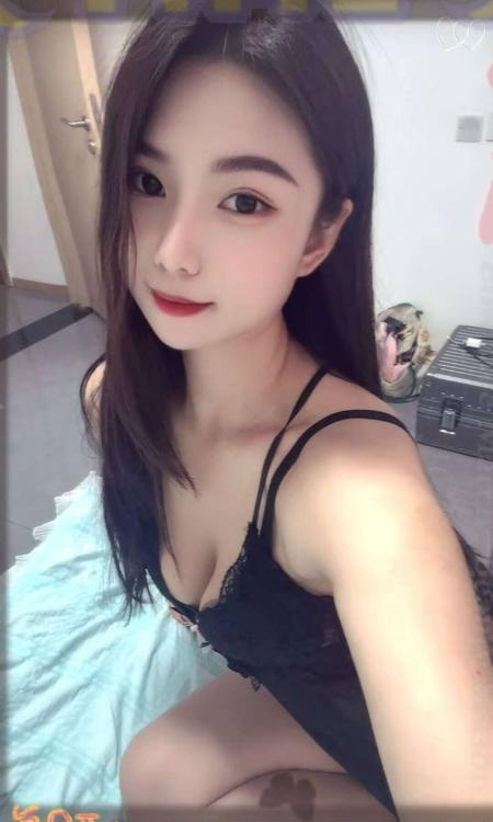 广州丝足小姐姐-买色网