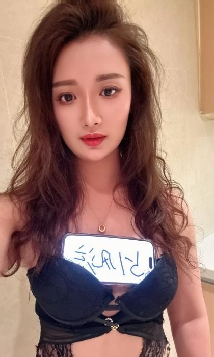 兼职风骚服务系御姐-51