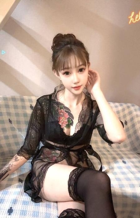 成都美乳纹身妹小井-51