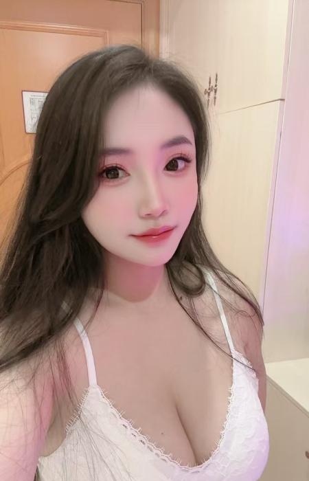 性感大胸奶瓶-51