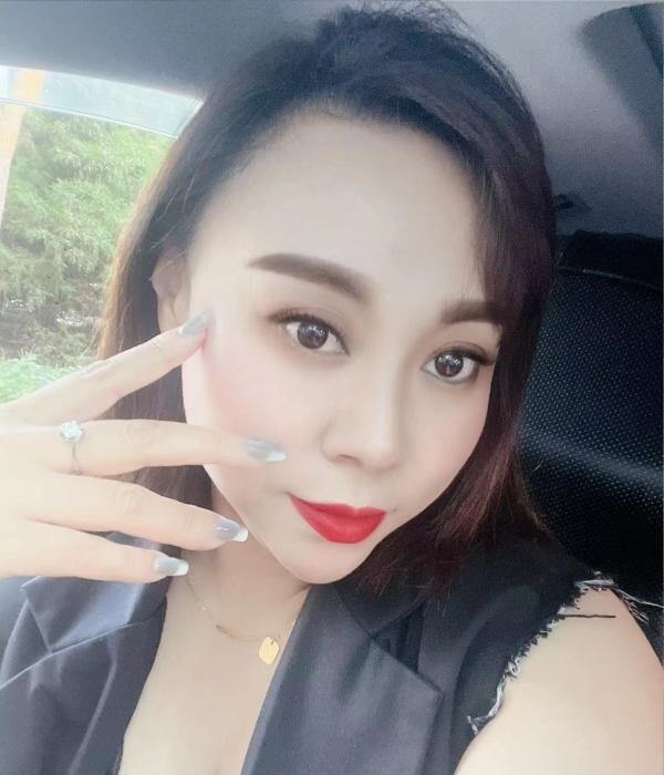 风骚肥臀小少妇-51