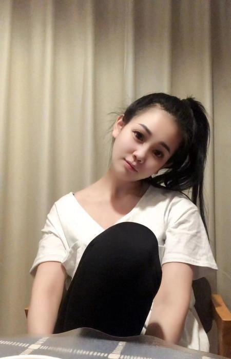 大胸彤彤-51