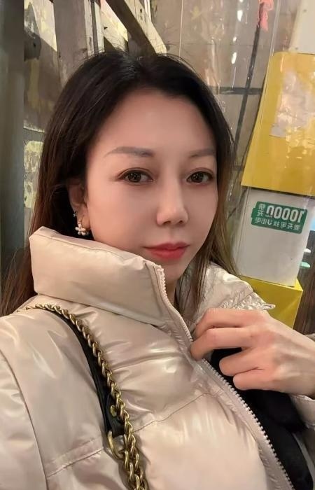 人妻美少妇-51