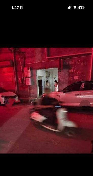 流动站街纯泻火-51