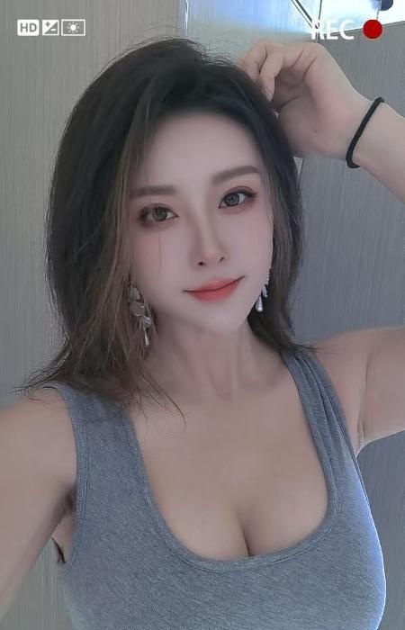 双胞胎大奶御姐-51