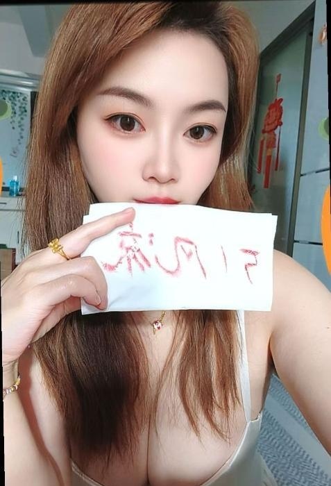 南山大胸小姐姐-51
