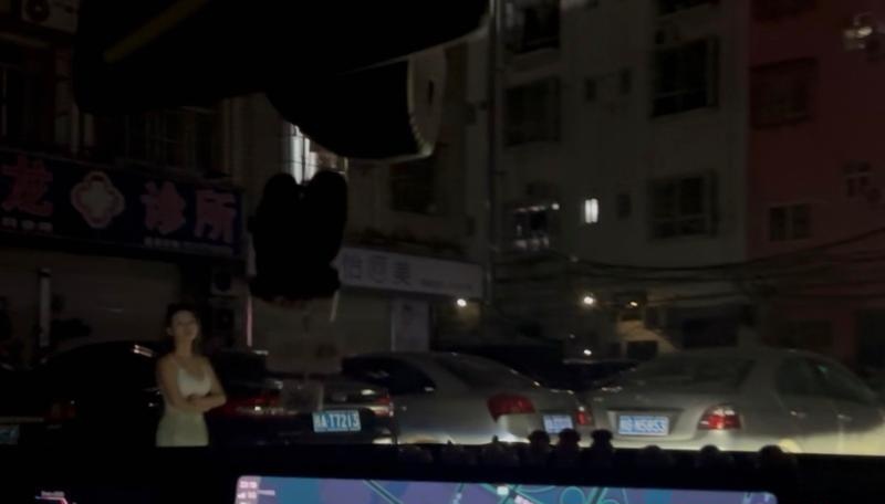 同兴路站街-51