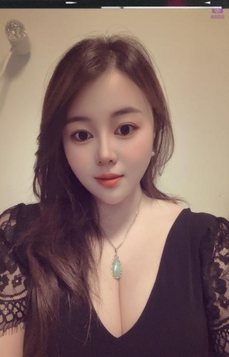 风情D奶美妇-51