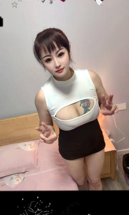 豹纹大胸风骚熟女-51