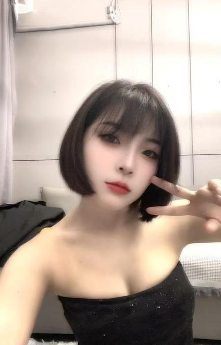 短发温柔姐姐-51