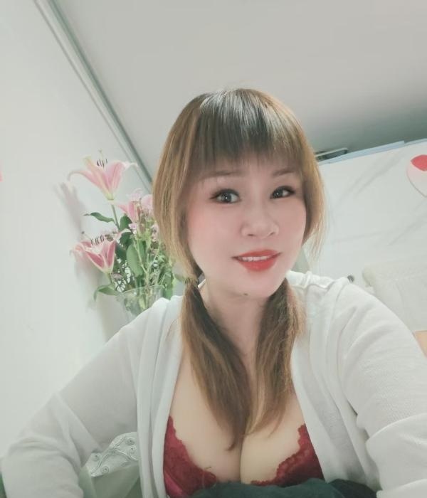 白云爆乳美少妇-51