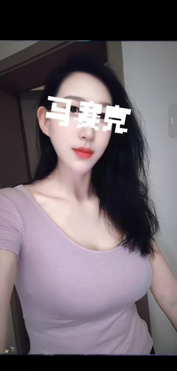 神似JULIA的小芳-51