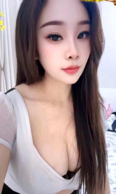 舌吻可颜射骚姐姐-51