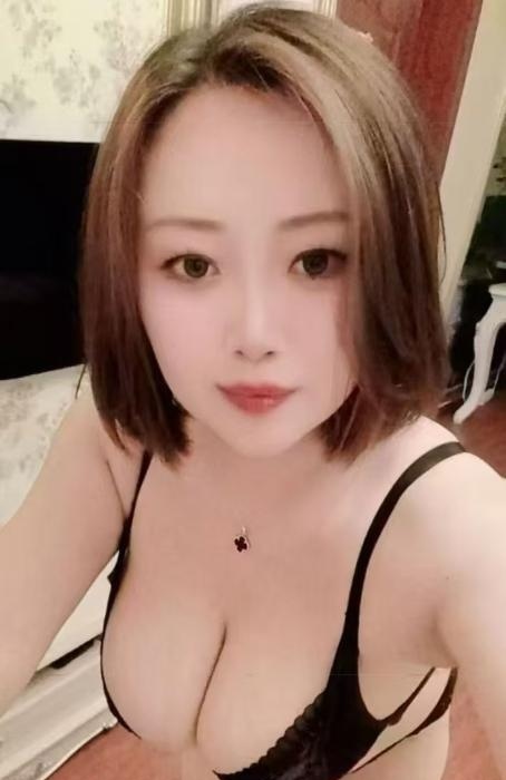巨乳骚妇-51
