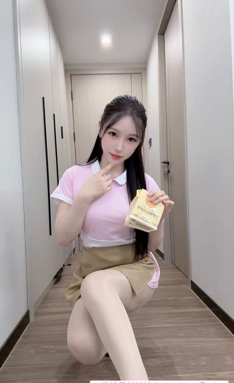 上城美乳御姐小依琳-51
