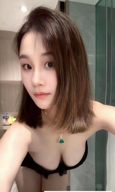 闵行翘臀大奶妹潇潇-51