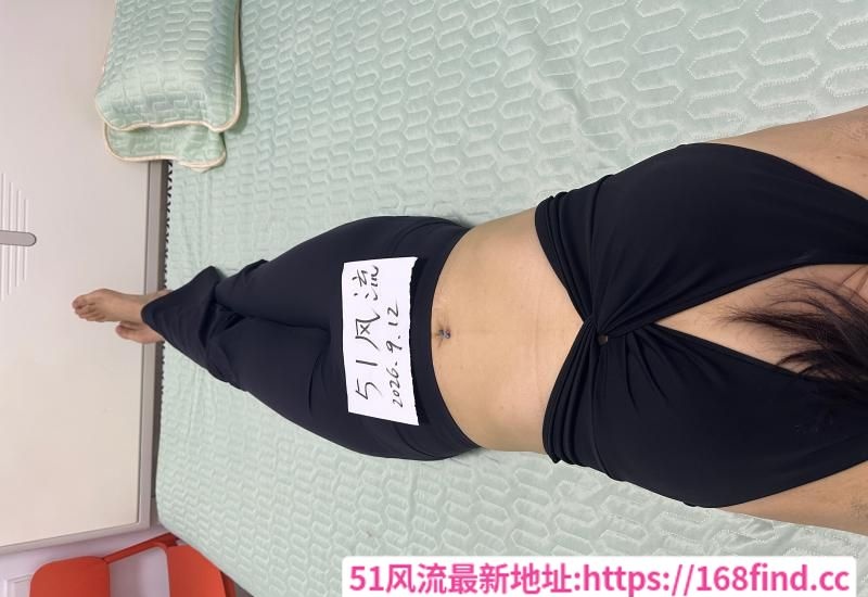 性价比瑜伽裤健身少妇-51