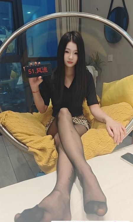 万家丽清纯嫩妹水多多-51