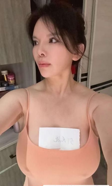 二刷菊花爆乳美妇-51