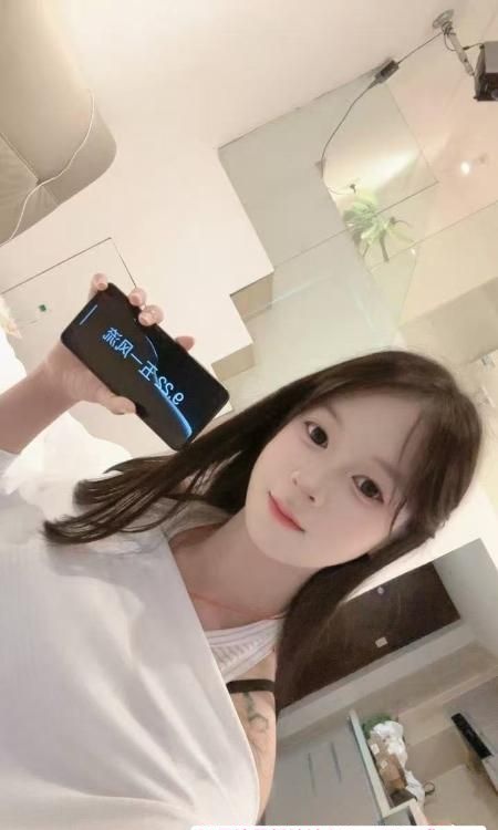江岸小嫩妹超粉-51