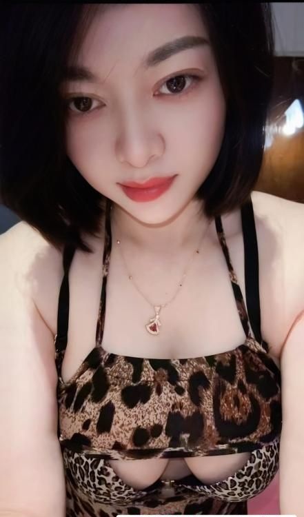 滨江大奶骚娃夏沫-51