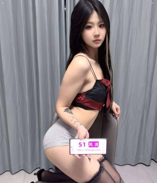 00后黑丝风骚小不点-51